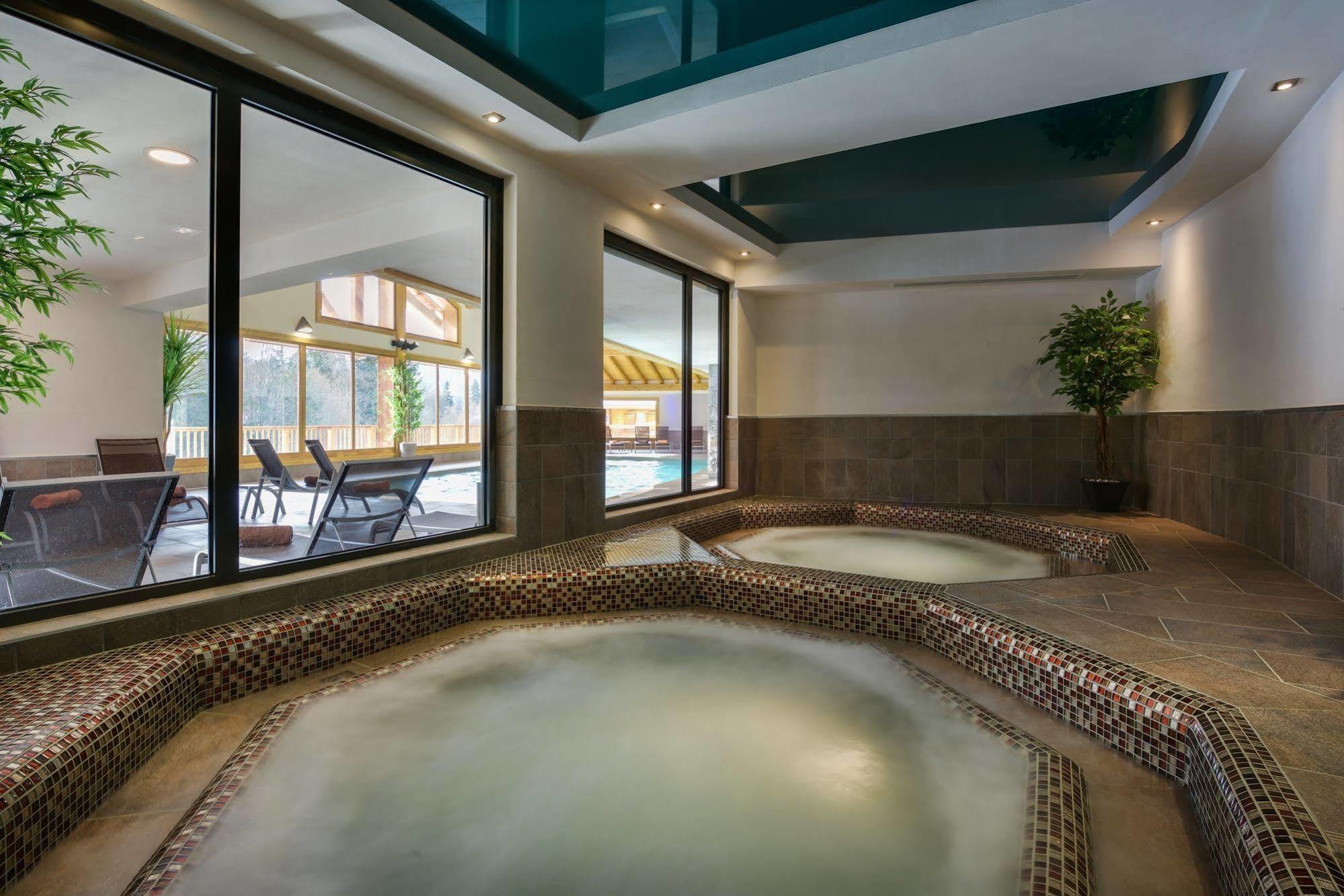Cgh Residences And Spa Les Chalets De Leana Les Carroz d'Araches Eksteriør billede