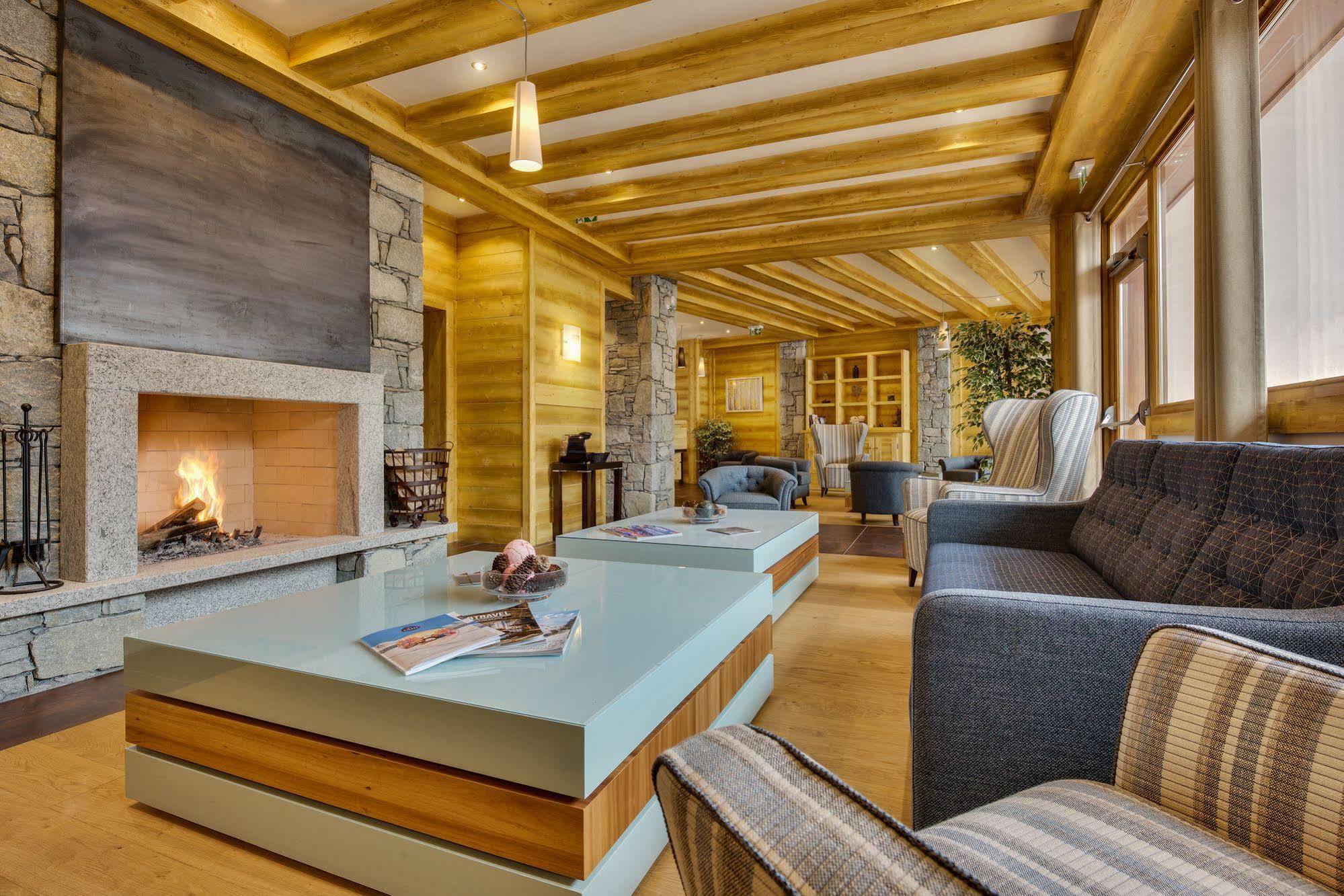 Cgh Residences And Spa Les Chalets De Leana Les Carroz d'Araches Eksteriør billede
